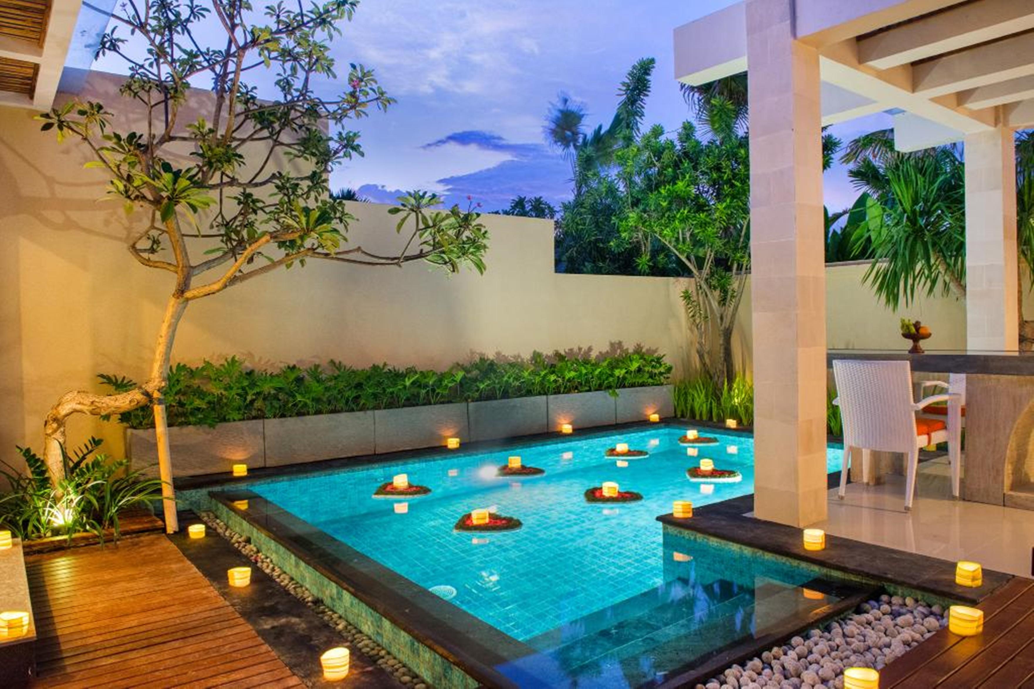 The Tukad Villa Seminyak Buitenkant foto