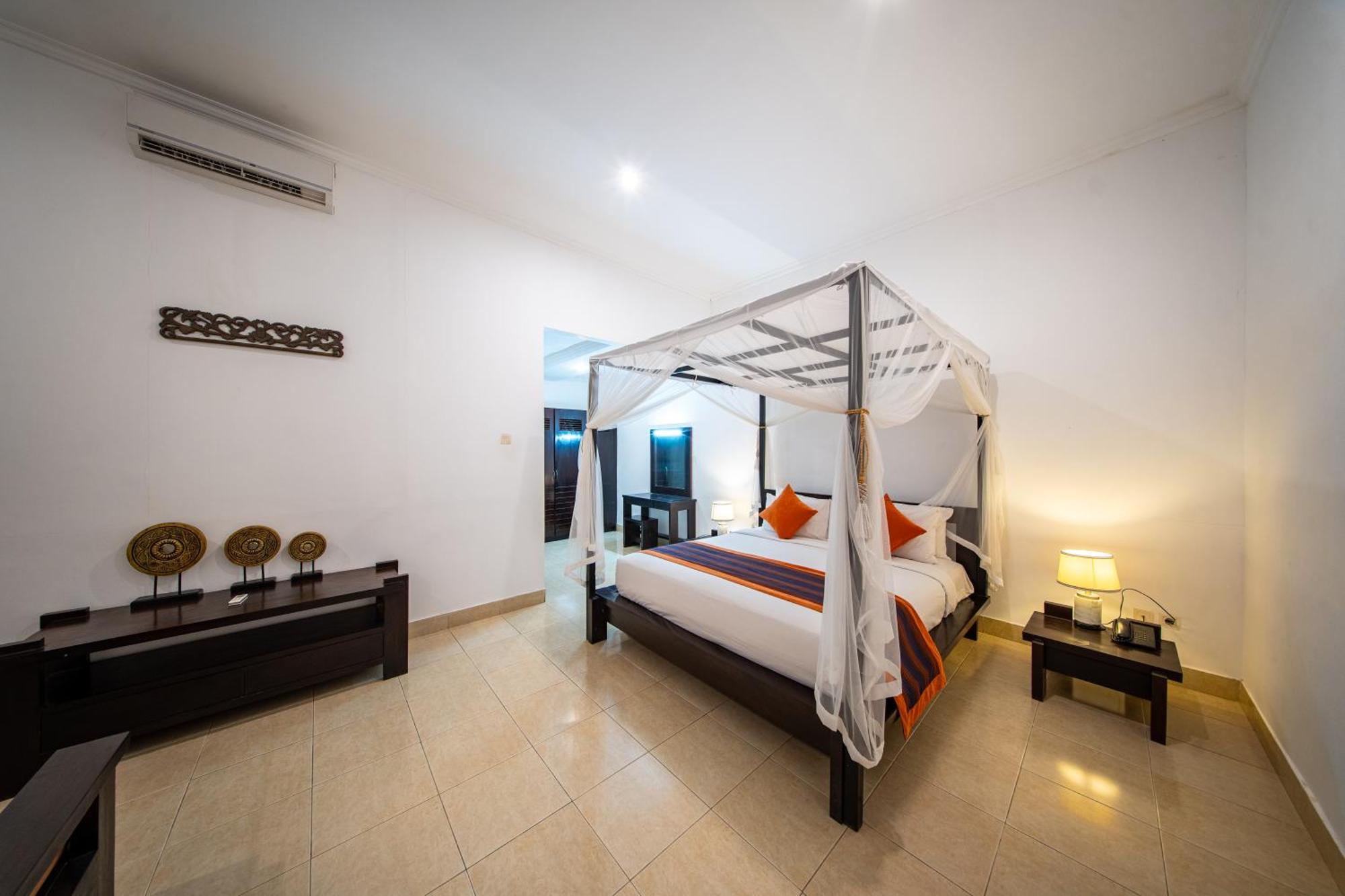 The Tukad Villa Seminyak Buitenkant foto